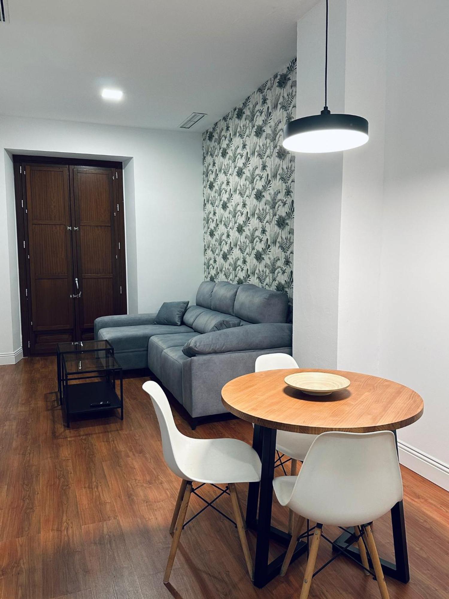 Catedral Square Apartment เซบีญา ภายนอก รูปภาพ